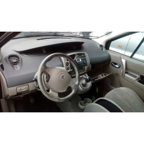 RENAULT GRAND SCENIC '2004 1.9 DCI NEGRO