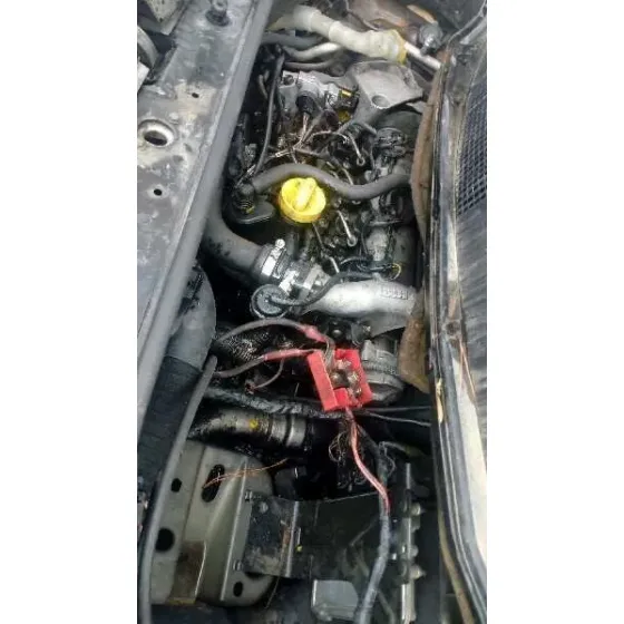 RENAULT GRAND SCENIC '2004 1.9 DCI NEGRO