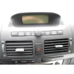 TOYOTA AVENSIS BERLINA (T25) TOYOTA AVENSIS BERLINA (T25) '2004 1.8 16V CAT PLATA 2003