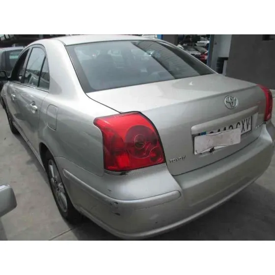 TOYOTA AVENSIS BERLINA (T25) '2004 1.8 16V CAT PLATA