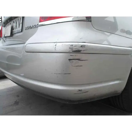 TOYOTA AVENSIS BERLINA (T25) '2004 1.8 16V CAT PLATA