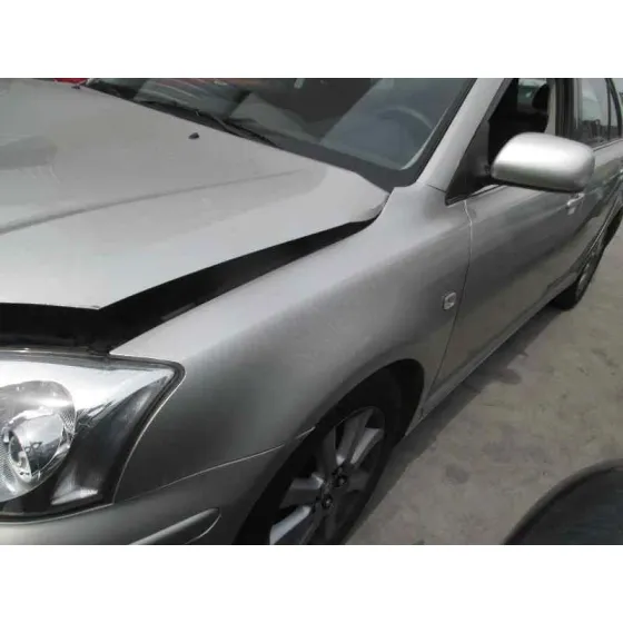 TOYOTA AVENSIS BERLINA (T25) '2004 1.8 16V CAT PLATA