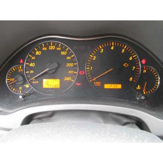 TOYOTA AVENSIS BERLINA (T25) '2004 1.8 16V CAT PLATA