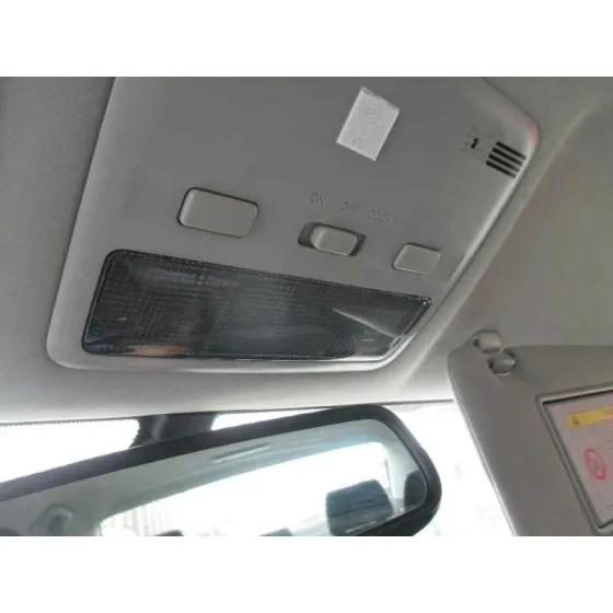TOYOTA AVENSIS BERLINA (T25) '2004 1.8 16V CAT PLATA