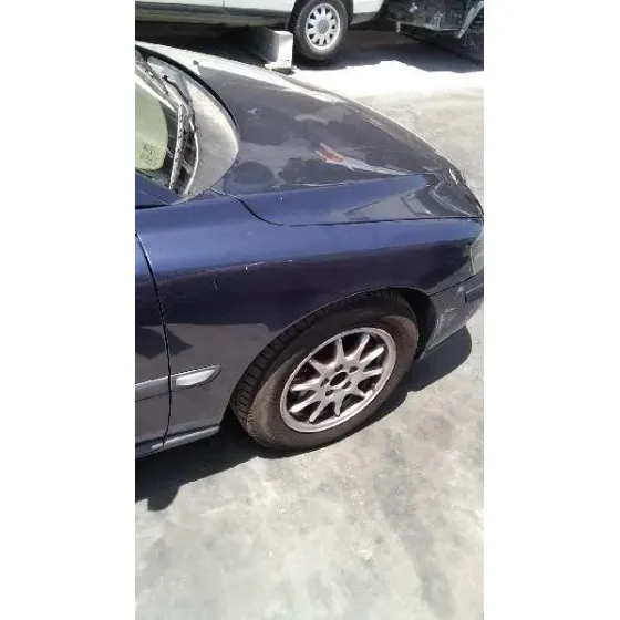 VOLVO S60 BERLINA '2001 2.4 (125KW) AZUL