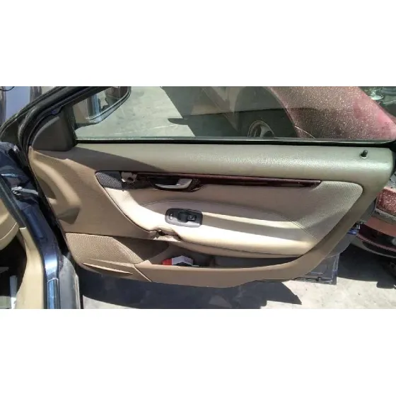 VOLVO S60 BERLINA '2001 2.4 (125KW) AZUL