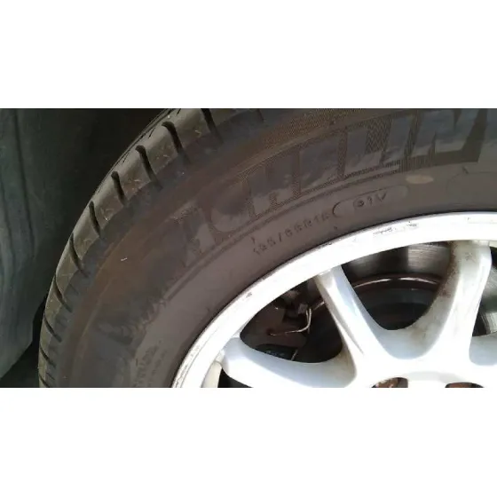 VOLVO S60 BERLINA '2001 2.4 (125KW) AZUL