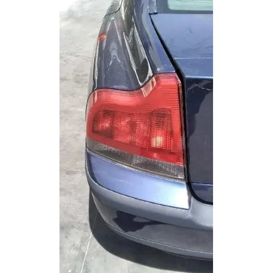 VOLVO S60 BERLINA '2001 2.4 (125KW) AZUL