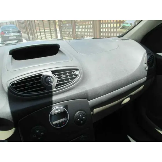 RENAULT CLIO III '2007 1.5 DCI DIESEL PLATA
