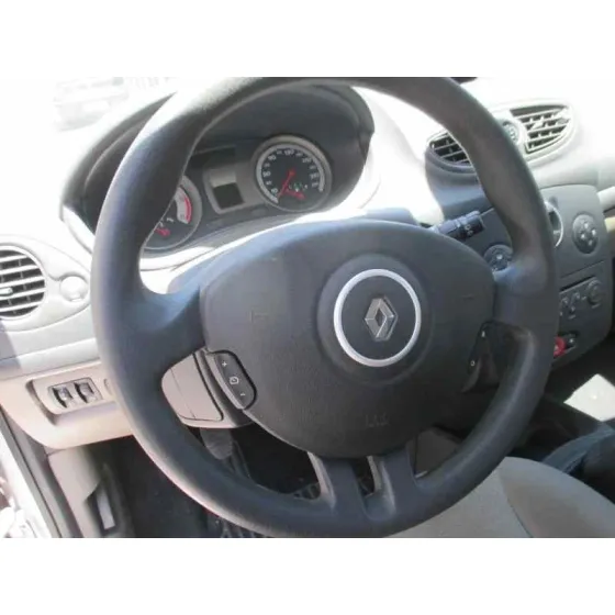 RENAULT CLIO III '2007 1.5 DCI DIESEL PLATA