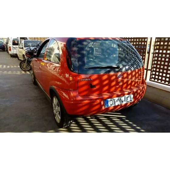 OPEL CORSA C '2006 1.7 16V CDTI ROJO