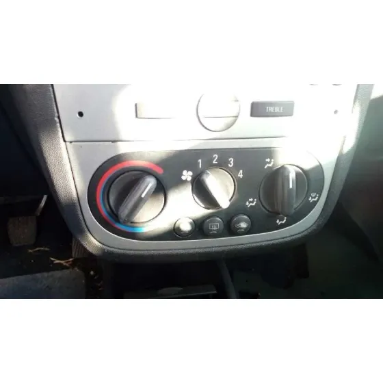 OPEL CORSA C '2006 1.7 16V CDTI ROJO