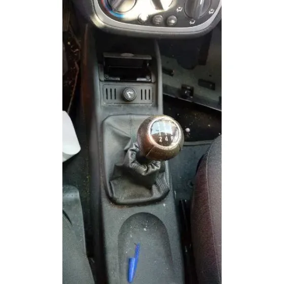 OPEL CORSA C '2006 1.7 16V CDTI ROJO