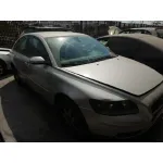 VOLVO S40 BERLINA VOLVO S40 BERLINA '2005 1.8 KINETIC GRIS 2004