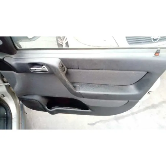 OPEL ASTRA G BERLINA '2001 CLUB PLATA