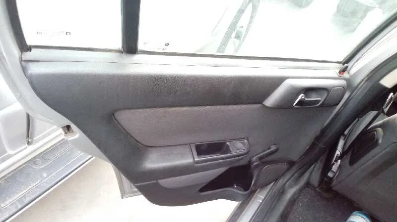 OPEL ASTRA G BERLINA '2001 CLUB PLATA