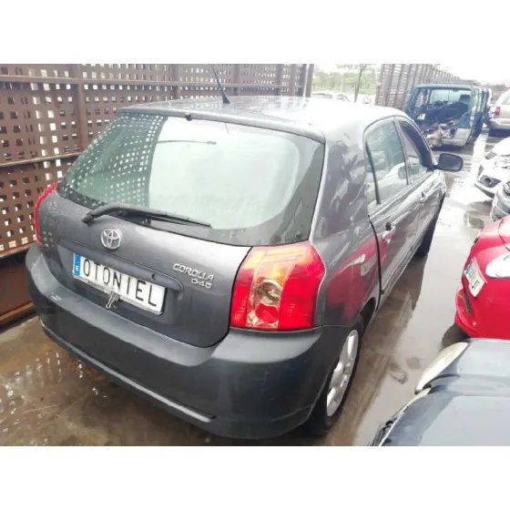 TOYOTA COROLLA (E12) '2006 2.0 D-CAT GRIS