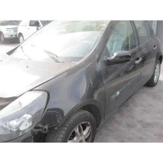 RENAULT CLIO III '2006 EMOTION NEGRO