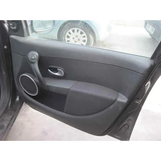 RENAULT CLIO III '2006 EMOTION NEGRO