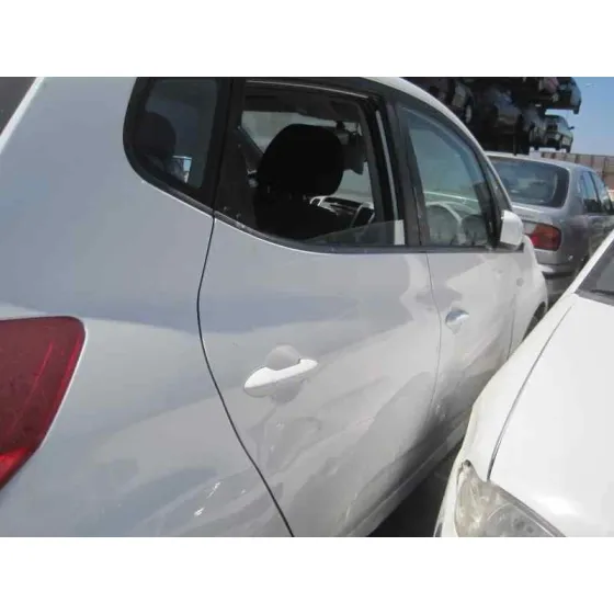 KIA VENGA '2010 BASIC BLANCO