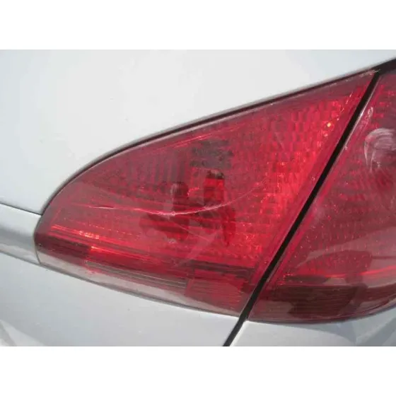 KIA VENGA '2010 BASIC BLANCO