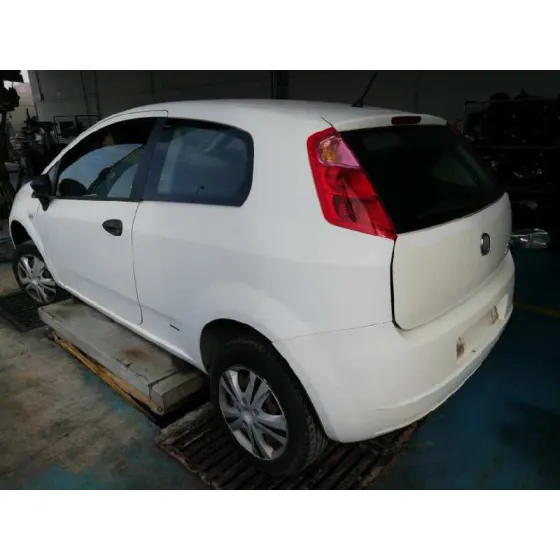 FIAT GRANDE PUNTO (199) '2006 1.3 16V MULTIJET ACTIVE (55KW) BLANCO