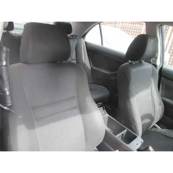 TOYOTA AVENSIS BERLINA (T25) '2004 2.0 D4-D EXECUTIVE BERLINA (5-PTAS.) GRANATE
