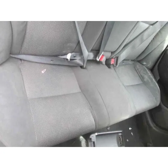 TOYOTA AVENSIS BERLINA (T25) '2004 2.0 D4-D EXECUTIVE BERLINA (5-PTAS.) GRANATE