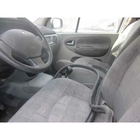 RENAULT SCENIC RX4 (JA0) '2003 1.9 DCI DYNAMIQUE VERDE CLARO
