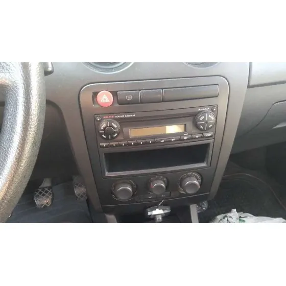 SEAT IBIZA (6L1) '2002 COOL AZUL