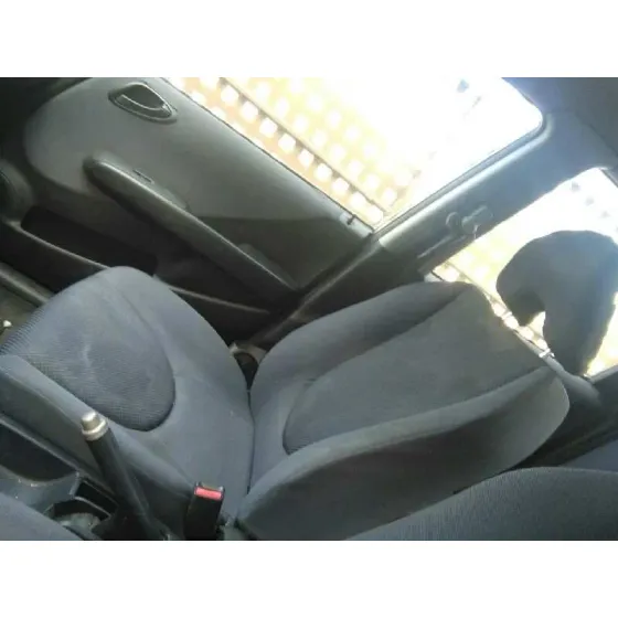 HONDA JAZZ (GD1/5) '2005 1.2 LIVE GRIS