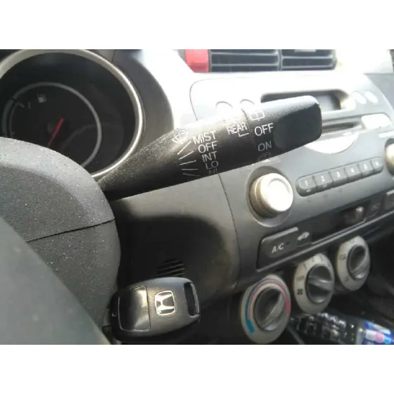 HONDA JAZZ (GD1/5) '2005 1.2 LIVE GRIS