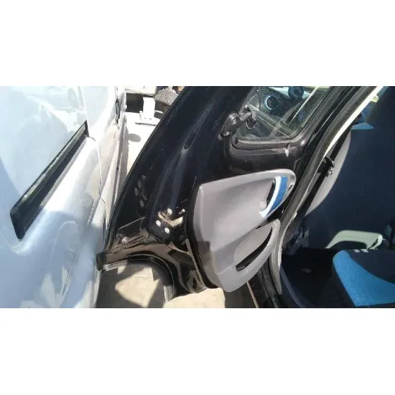 PEUGEOT 107 '2008 BASICO NEGRO