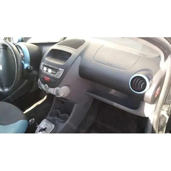 PEUGEOT 107 '2008 BASICO NEGRO