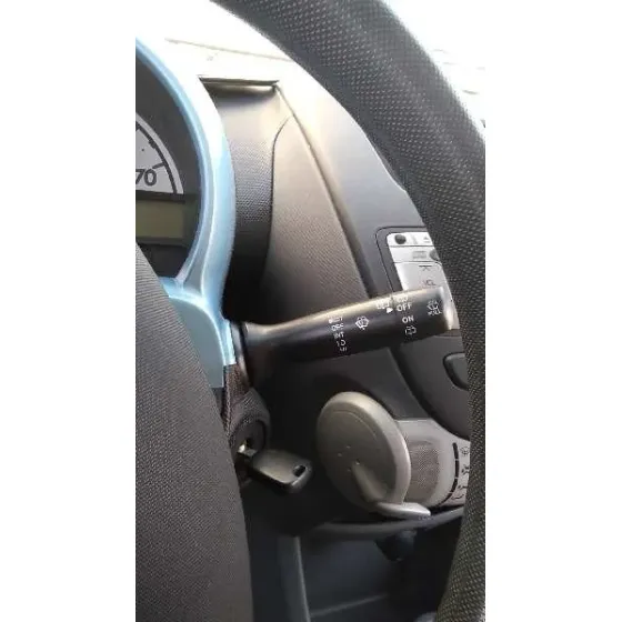 PEUGEOT 107 '2008 BASICO NEGRO
