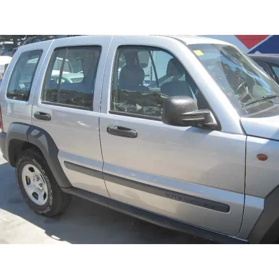 CHRYSLER JEEP CHEROKEE (KJ) '2005 2.8 CRD EXTREME GRIS