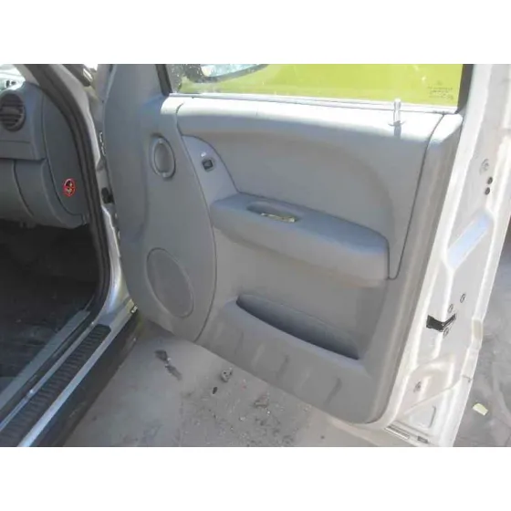 CHRYSLER JEEP CHEROKEE (KJ) '2005 2.8 CRD EXTREME GRIS