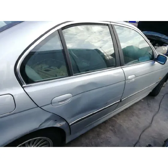 BMW SERIE 5 BERLINA (E39) '1996 525TDS GRIS