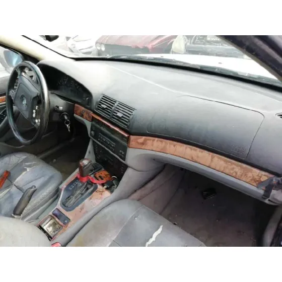 BMW SERIE 5 BERLINA (E39) '1996 525TDS GRIS