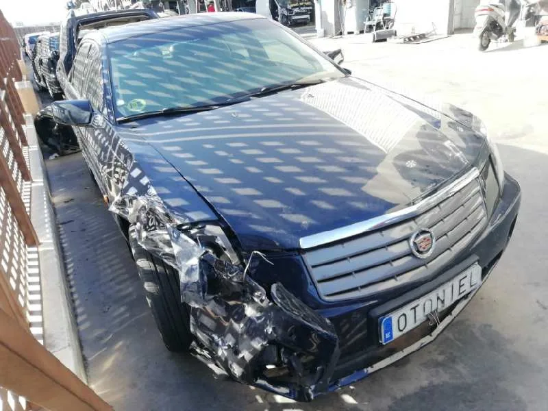 CADILLAC CTS CADILLAC CTS '2003 3.2 ELEGANCE AZUL 2004