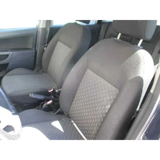 FORD FIESTA (CBK) '2005 AMBIENTE AZUL