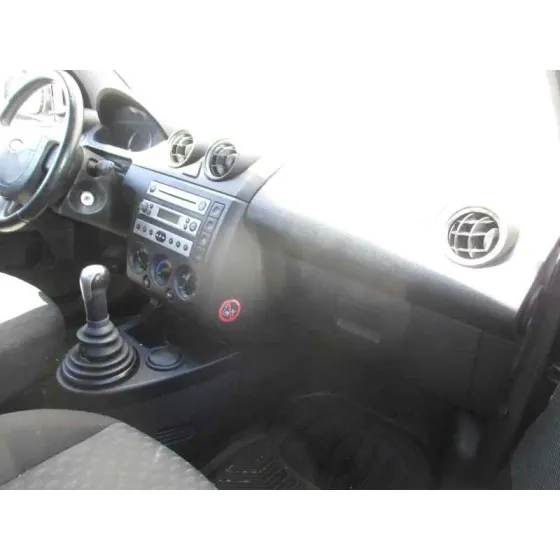 FORD FIESTA (CBK) '2005 AMBIENTE AZUL