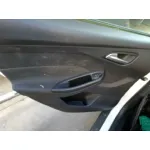FORD FOCUS LIM. (CB8) FORD FOCUS LIM. (CB8) '2013 TREND BLANCO 2012