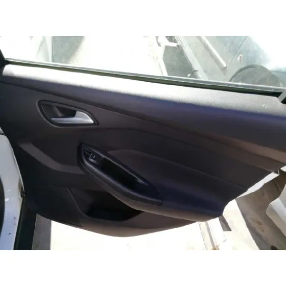 FORD FOCUS LIM. (CB8) '2013 TREND BLANCO
