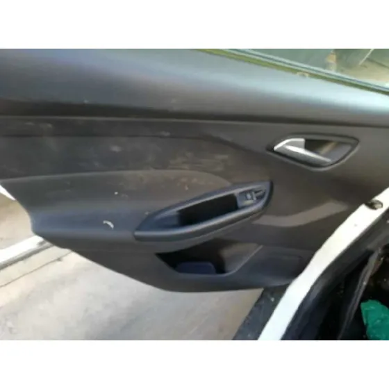 FORD FOCUS LIM. (CB8) '2013 TREND BLANCO