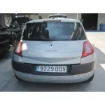 RENAULT MEGANE II BERLINA 5P RENAULT MEGANE II BERLINA 5P '2004 AUTHENTIQUE GRIS 2002