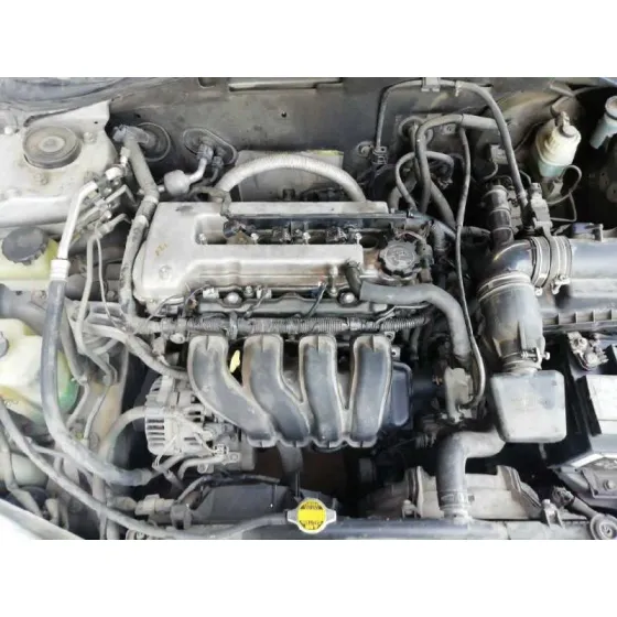 TOYOTA AVENSIS BERLINA (T 22) '2001 1.6 LUNA (5-PTAS.) GRIS PLATA