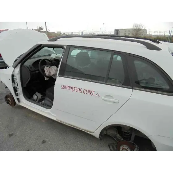 SKODA FABIA COMBI (5J5) '2013 1.2 TSI BLANCO