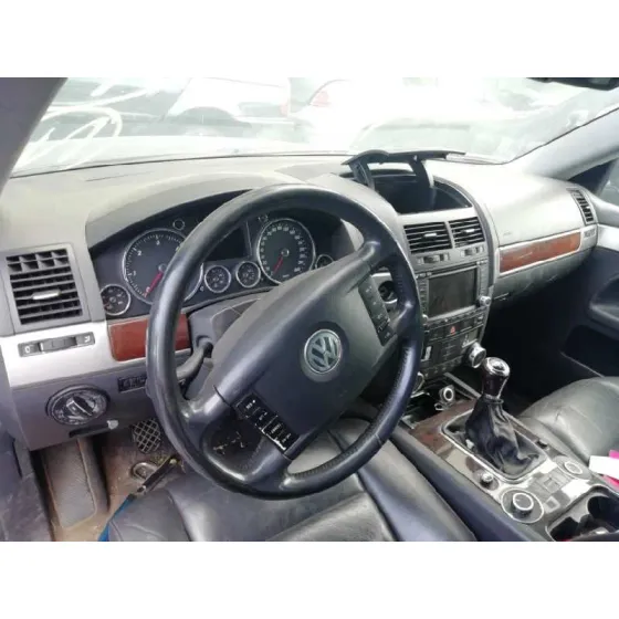 VOLKSWAGEN TOUAREG (7LA) '2004 TDI R5 NEGRO