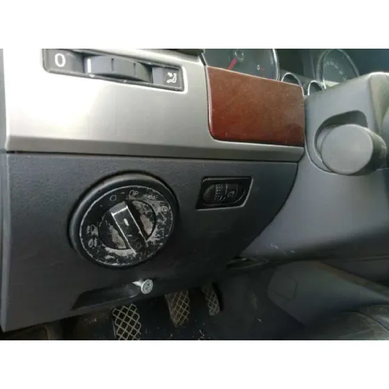 VOLKSWAGEN TOUAREG (7LA) '2004 TDI R5 NEGRO
